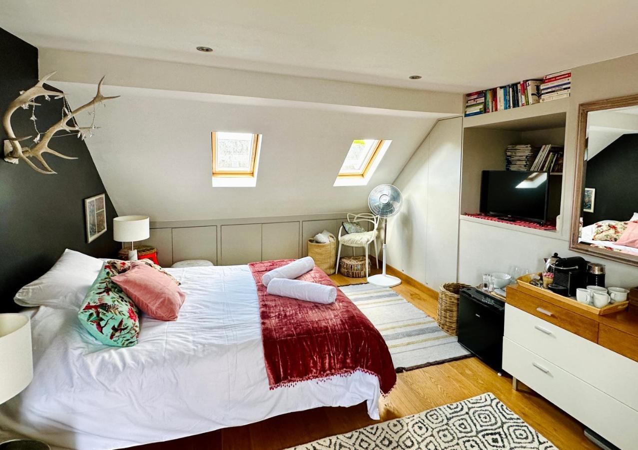 Hospedagem domiciliar Heathers Loft Space